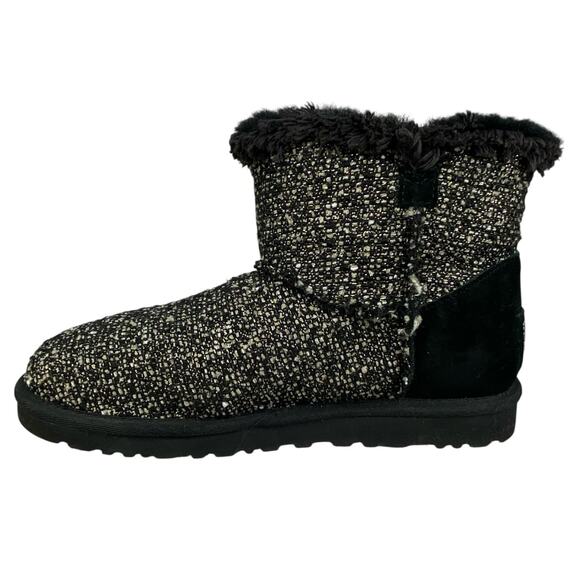 UGG Women's Bailey Button Black Pearl Button Pull On Winter Boots Size US 6 - Picture 2 of 10